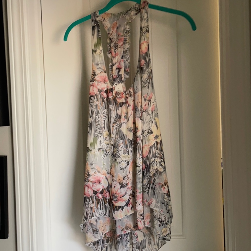 Size medium colorful top